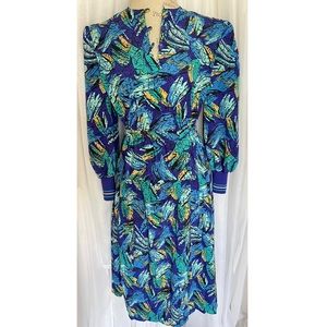 Vintage Blue/Multi Color 2-Piece Skirt Set Size: 8